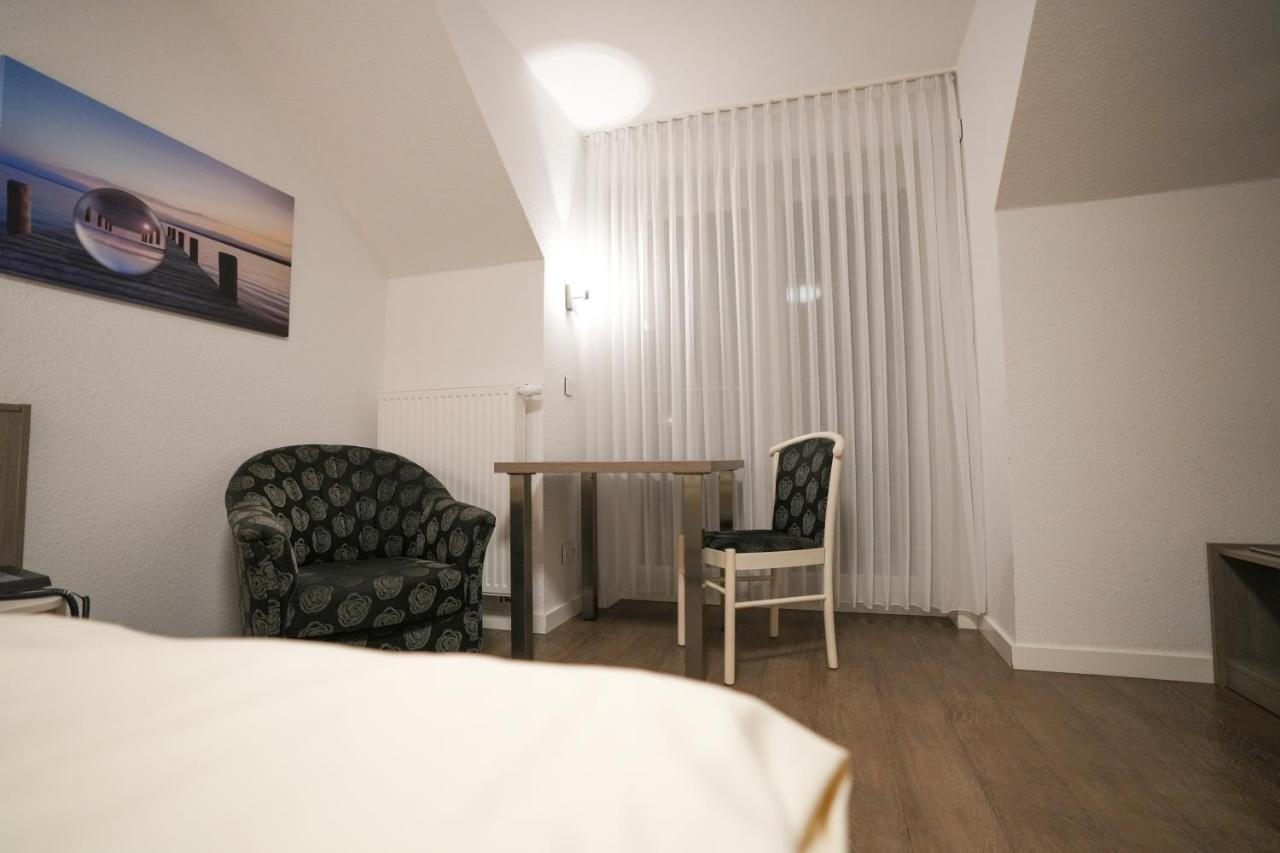 Hotel Lingemann Wallenhorst Bagian luar foto